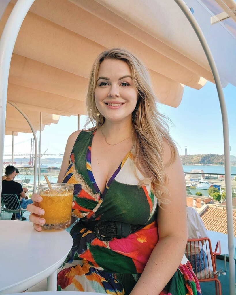 Lilli Luxe: Biography, Age, Career & Net Worth (2026)