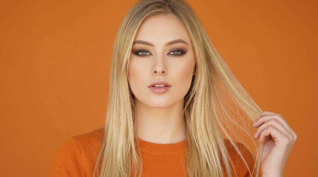Amber Moore Biography: Age, Career, Height & Net Worth