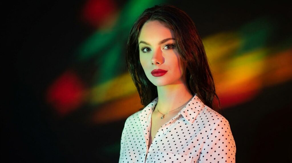 Liz Ocean Bio: Age, Career, Height & Net Worth