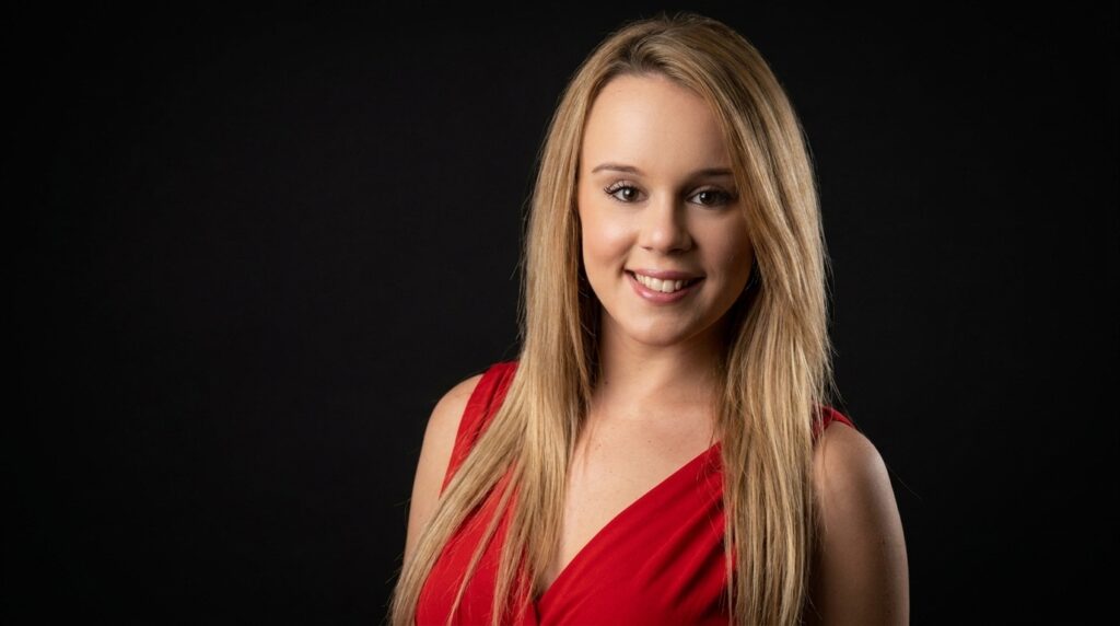 Alexis Adams: Bio, Age, Career, Height & Net Worth