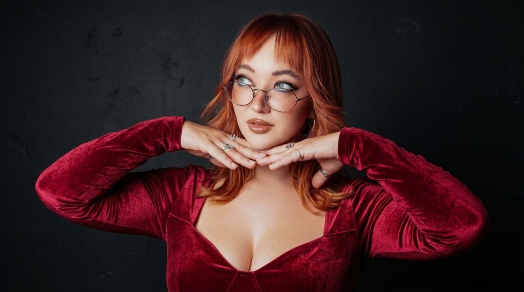 Emma Magnolia Bio: Age, Career, Family & Net Worth