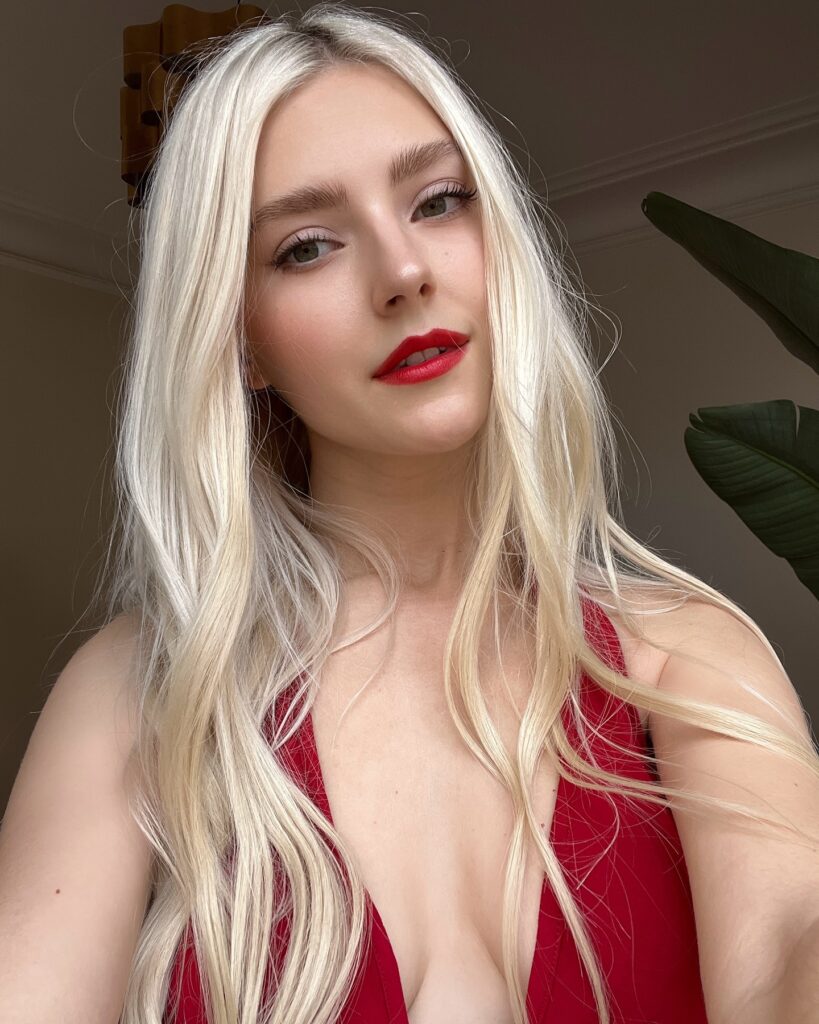Eva Elfie: Bio, Age, Career, Height & Net Worth (2026)