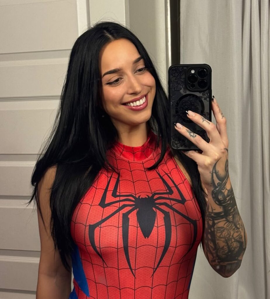 Arya Bella Bio: Age, Career, Height, Family & Net Worth