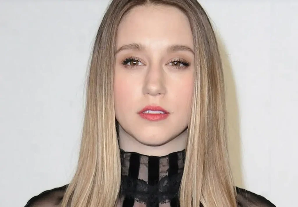 Nadia Farmiga Bio: Age, Career, Family & Net Worth